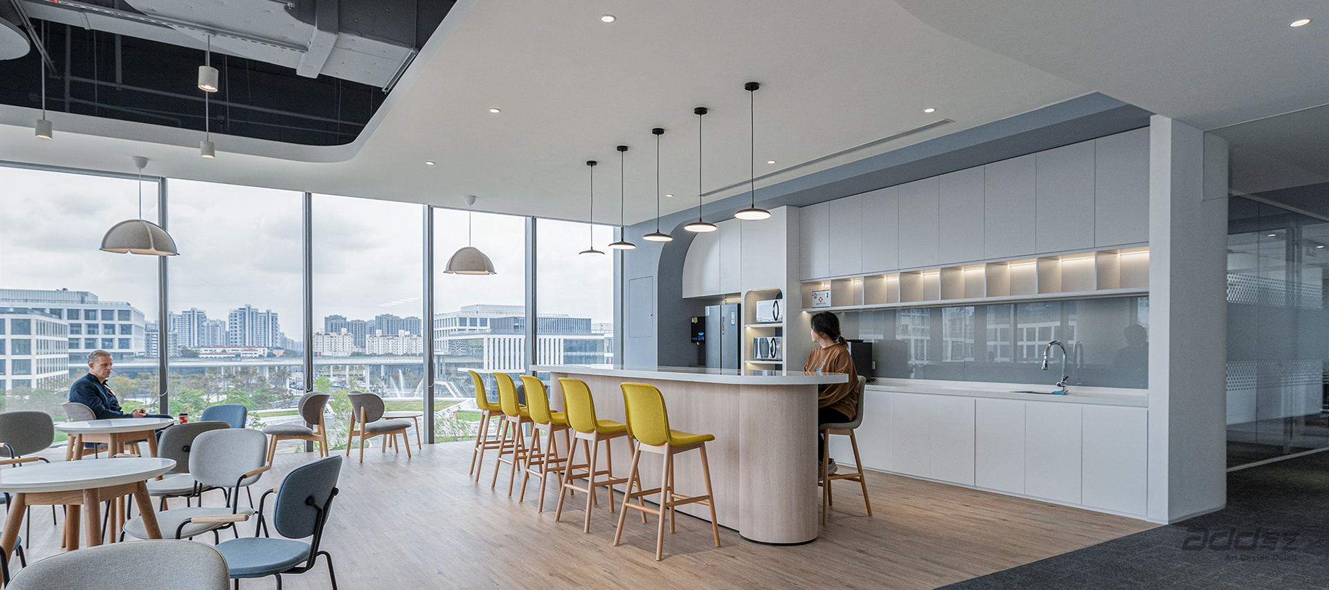 蔚來汽車(che)辦(bàn)公(gōng)樓裝(zhuang)修-茶水間-pc